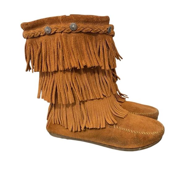 Minnetonka Camel Color Brown Suede Fringe 10” High Boho Boots Big Girls Size 4 - Picture 1 of 13